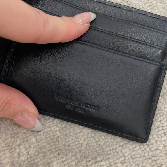 Men’s wallet - Picture 3 of 8